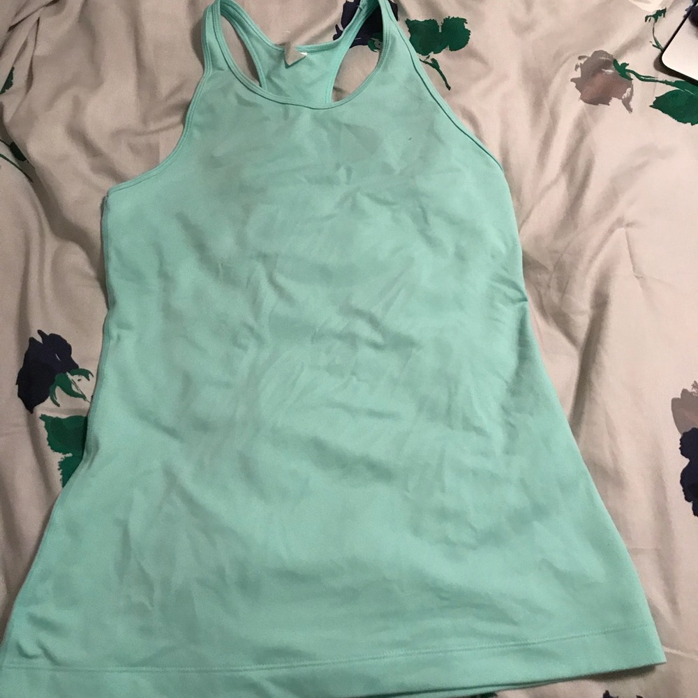 Under Armour Women’s Studio Tank- Never Worn!